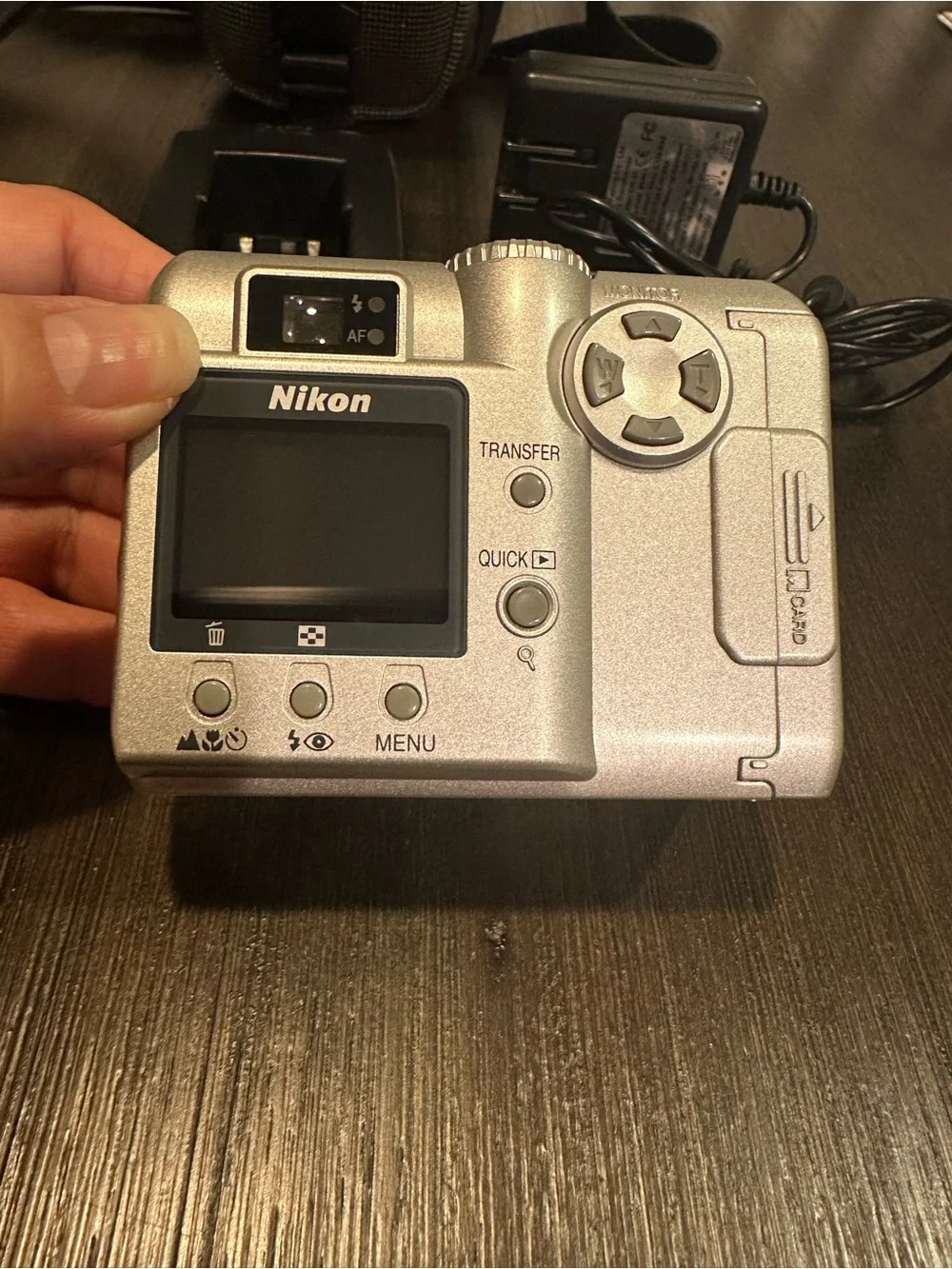 Nikon Coolpix 775 Digicam Starter Kit TESTED & WORKING New Battery ,8MB CF Card